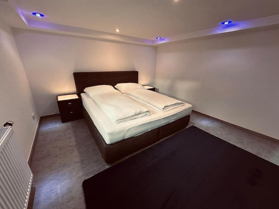 Gemuetliche Wohnung In Leverkusen Ngoại thất bức ảnh
